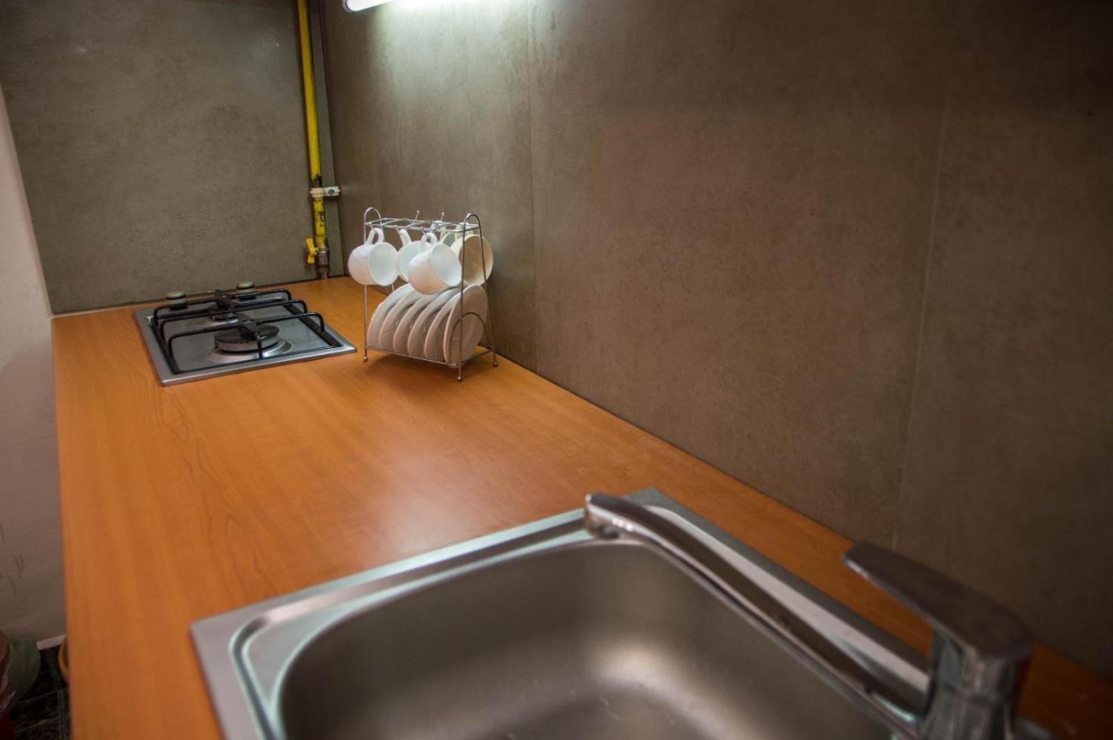 Zara Central Apartments Арад Экстерьер фото